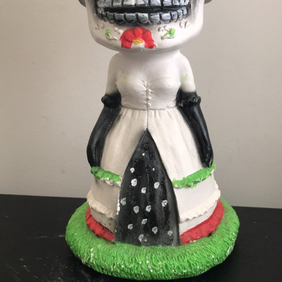 Day of the Dead Woman Alcansia de Yeso / Piggy Bank - Picture 3 of 7